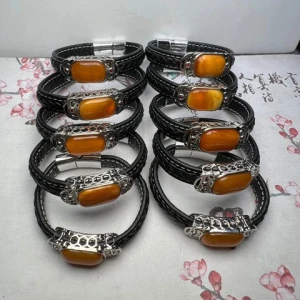 Natural Baltic Russia old Amber Ring face inlaid with cowhide Amber Bracelet