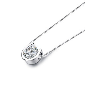 New round zircon necklace U-shaped horseshoe pendant necklace simple and elegant