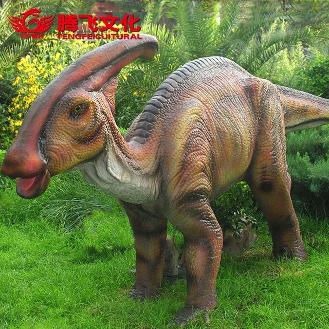 Outdoor amusement park animatronic dinosaur Parasaurolophus model