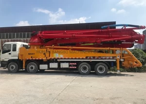 Sany/Zoomlion Used 37m-69m Truck Mounted Concere Pump Truck with Benz Isuzu Chassis