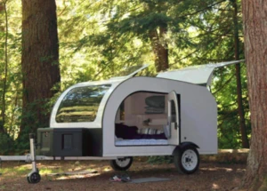 Small Offroad Fiberglass Camping Caravan Trailer OEM Service