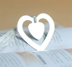 Wedding favor --Wedding celebration supplies Fashion creative gifts &quot;love story&quot; heart bookmark