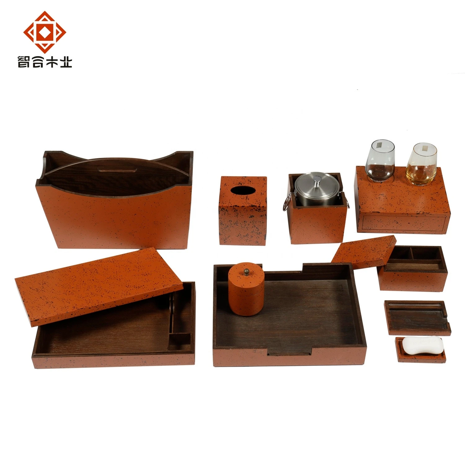 Wholesale Custom 5 Star Hotel Guest Room Wooden Hotel Amenities Supplies Products Set