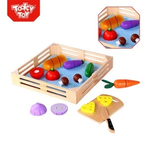 Wholesale fashion vegetable wooden food cutting toy for kids