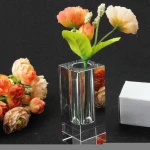 Wholesale hotel or home or office tabletop decoration Simple Modern mini clear crystal glass single flower vase