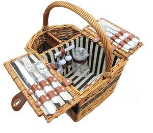 wicker picnic basket for 2 person
