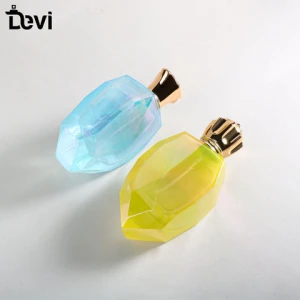 With Wholesale Inventory 100ml Luxury Diamond Glass Perfume Bottle Empty Refillable Spray Bottles