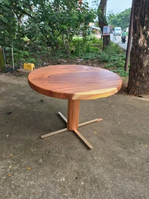 Cafe Table / Cafe Dining Table