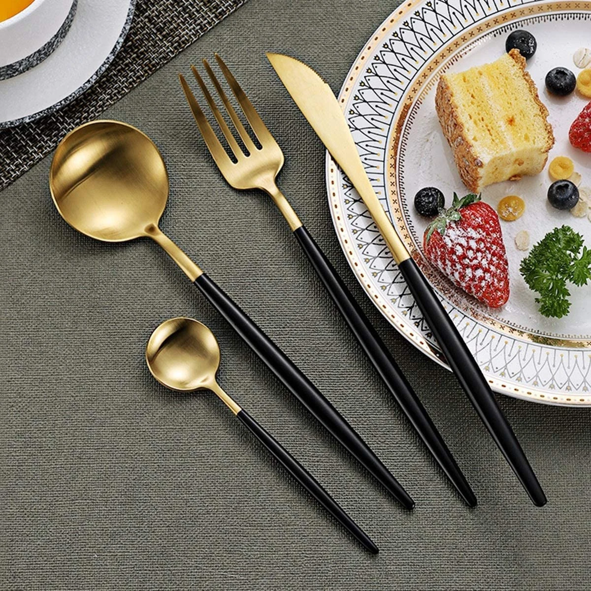 18/10  Gold Tableware Cutlery Set silverware set stainless steel  Dinnerware