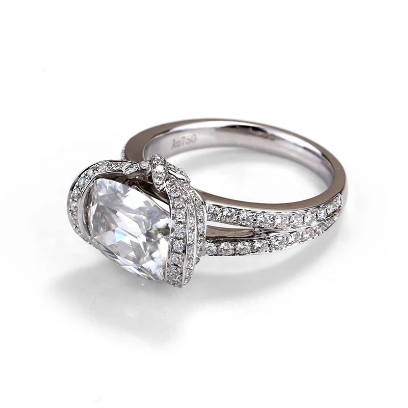 18K White Gold Synthetic Diamond Cushion Cut Moissanite Wedding Ring