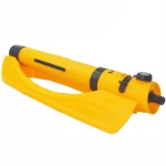 19 holes water oscillating sprinkler for lawn