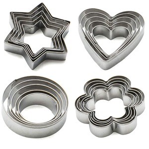 20pcs/set Stainless steel cookie Cutter moulds blister card packaging
