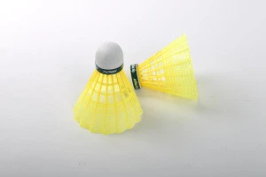 China economic nylon badminton shuttlecock with cheap price in bulk