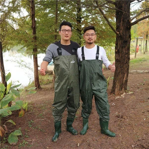 China Good cheap price waterproof green nylon pvc chest fishing waders pants