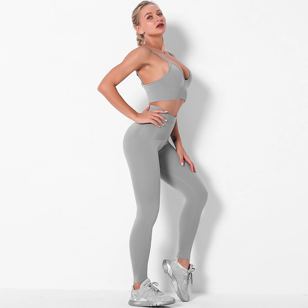 Fashion sexy comfortable sports yoga training wear trousers high Quality Gym Yoga Vest