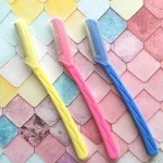 hot sale different color eyebrow razor plastic handle Head eyebrow razor