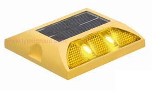 Hot sale reflector embedded waterproof colorful LED solar resist compression road stud
