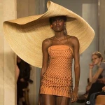 Ladys Model Fashion Shows Extra Large Wide Brim Wheat Straw Hat Super Fashion Catwalk Straw Hat