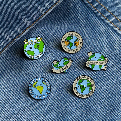 Metal Pins Supplier Glitter Brooch Anime Hard Enamel pin Soft Lapel Badge Manufacturer Custom Enamel Pin