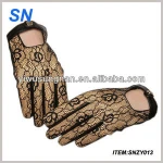 SN manufacture sexy lace gloves for women