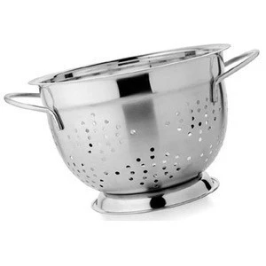 Stainless steel Precision pierced Washing vegetable colanders &stainers with two ear 19cm