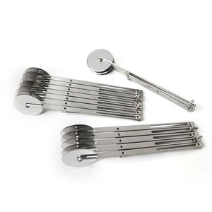 Wholesale multifunctional kitchen baking tool cake and pizza cutter stainless steel cutter