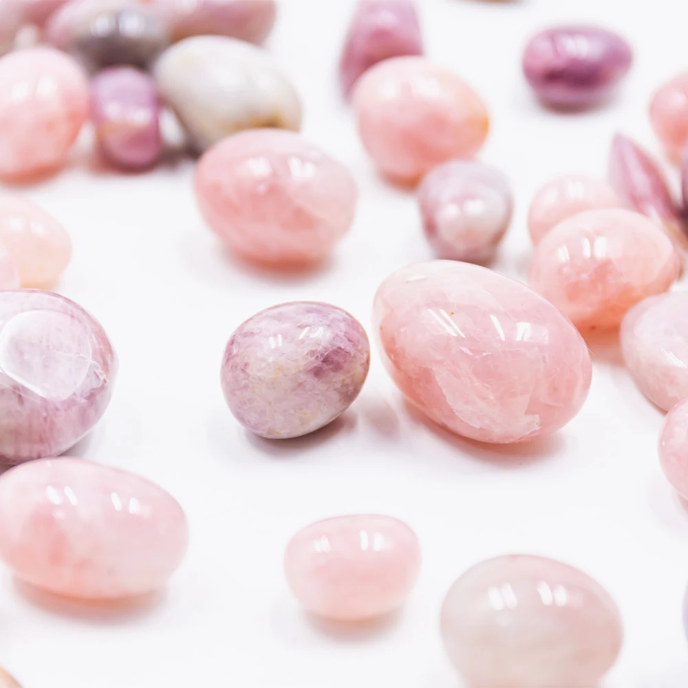 Wholesale natural crystal healing stones lavender rose quartz tumble stone