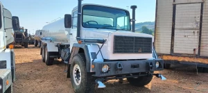SAKOM 120 6X4 16000L Water Bowser