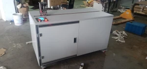 Ultrasonic cloth cutting machine