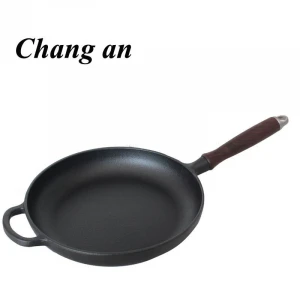 pre-seasoned cast iron skillet  fry pan with wooden handles 27cm
