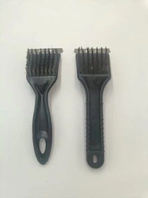 Tail Tip Wire Brush