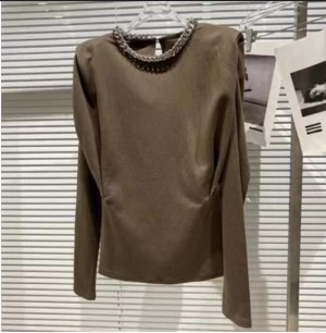 Women's Knitted Shirt With Long Sleeves