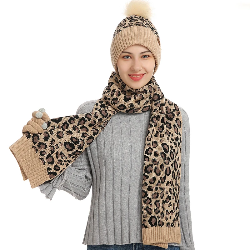 2020 Charming Design Winter Sexy Style Pink Leopard Print Women Knitted Hat Scarf Glove Set