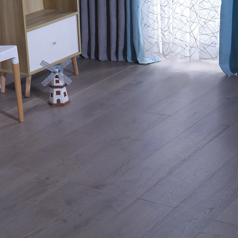 2020 Popular Style Teak Wood Solid Waterproof Wooden Flooring with Factory Price