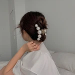 Artilady fashion korean women hair claw clip hair accessories pearl hair claw clips for women