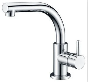 Deck mounted single hole lav faucet/basin faucet with brass handle and pop-up