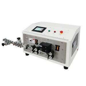 EW-3030 High-precision 0.1 - 10 mm2 wire cable stripping and cutting machine