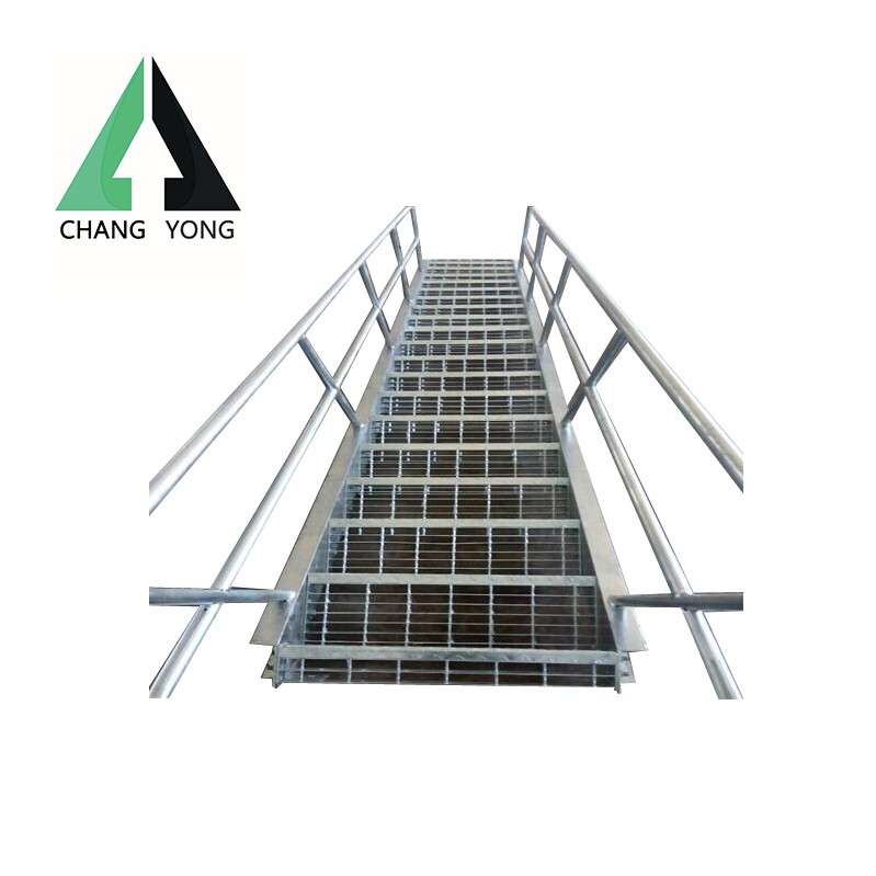 High accuracy hot dipped galvanized metal ladders