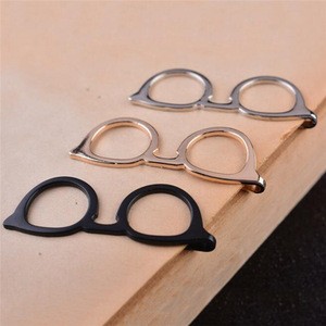 High Quality Mens Suit Tie Clips Casual Silver Glasses Shaped Tie Clip Exquisite Wedding Party Tie Clips