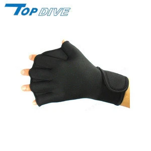 Increased propulsion through the water sport training swimming gloves