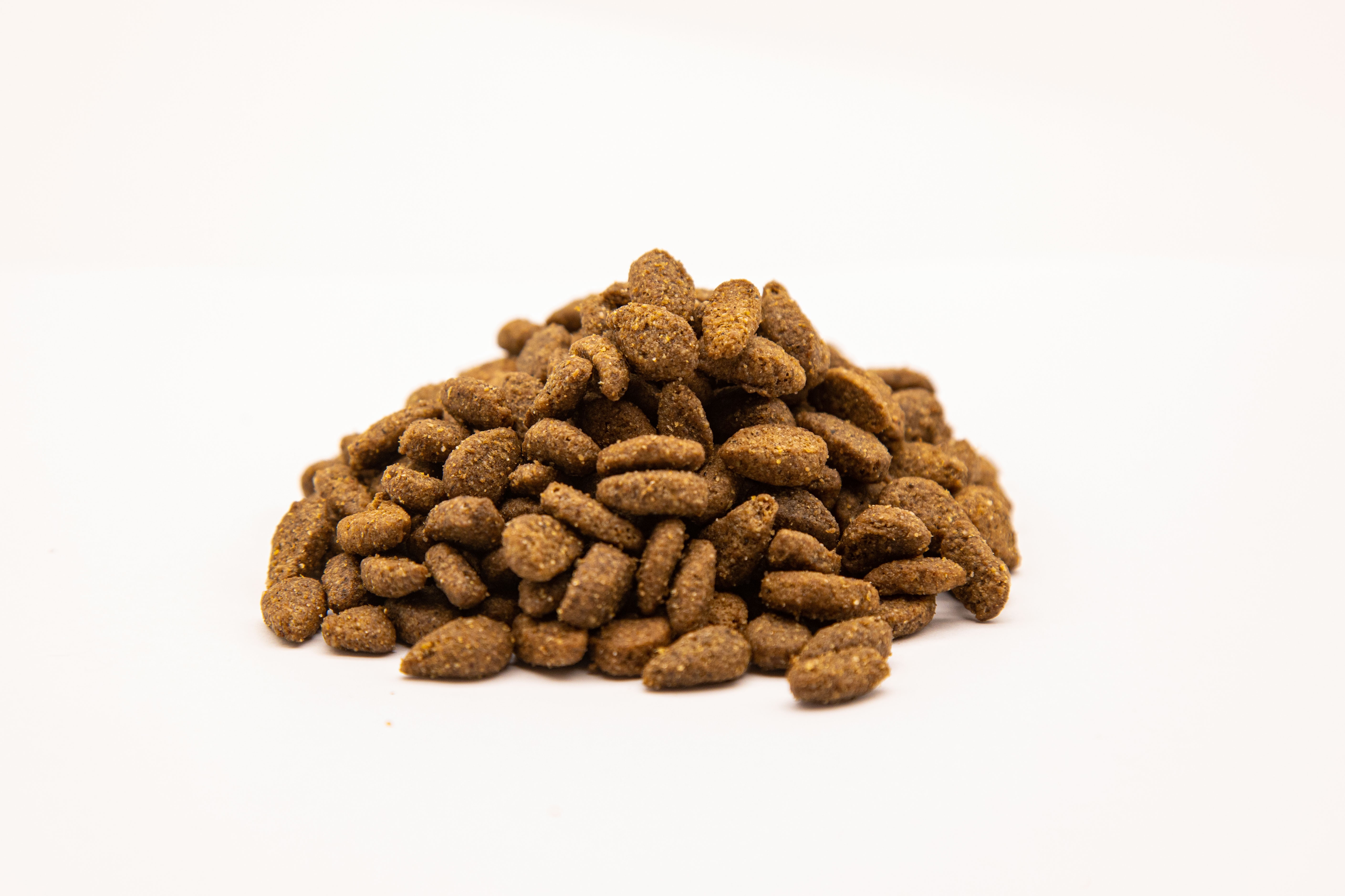 Made in Italy Adult Dogs Small Size Dry Dog Food with Buffalo in Different Size Bag
