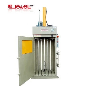 Small size hydraulic driven waste paper recycling vertical baler equipment