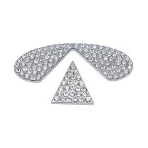 Suitable for a variety of car steering wheel decorative stickers steering wheel diamond decorative ring car decoration