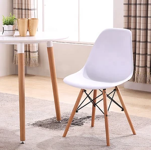 wholesale lounge home living dining room restaurant cafe abs plastic chair with solid wood legs