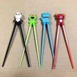 Amazon Hot Selling BPA Free Silicone Kids Training Sushi Chopsticks with Holder