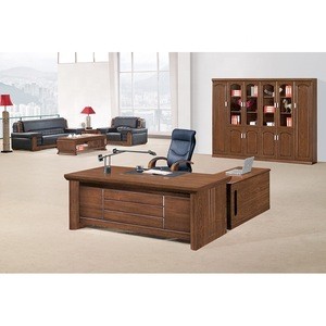 China General Manager Desk Modern Design CEO Office Desk For Commercial Wood Luxury Office Furniture Executive Desk