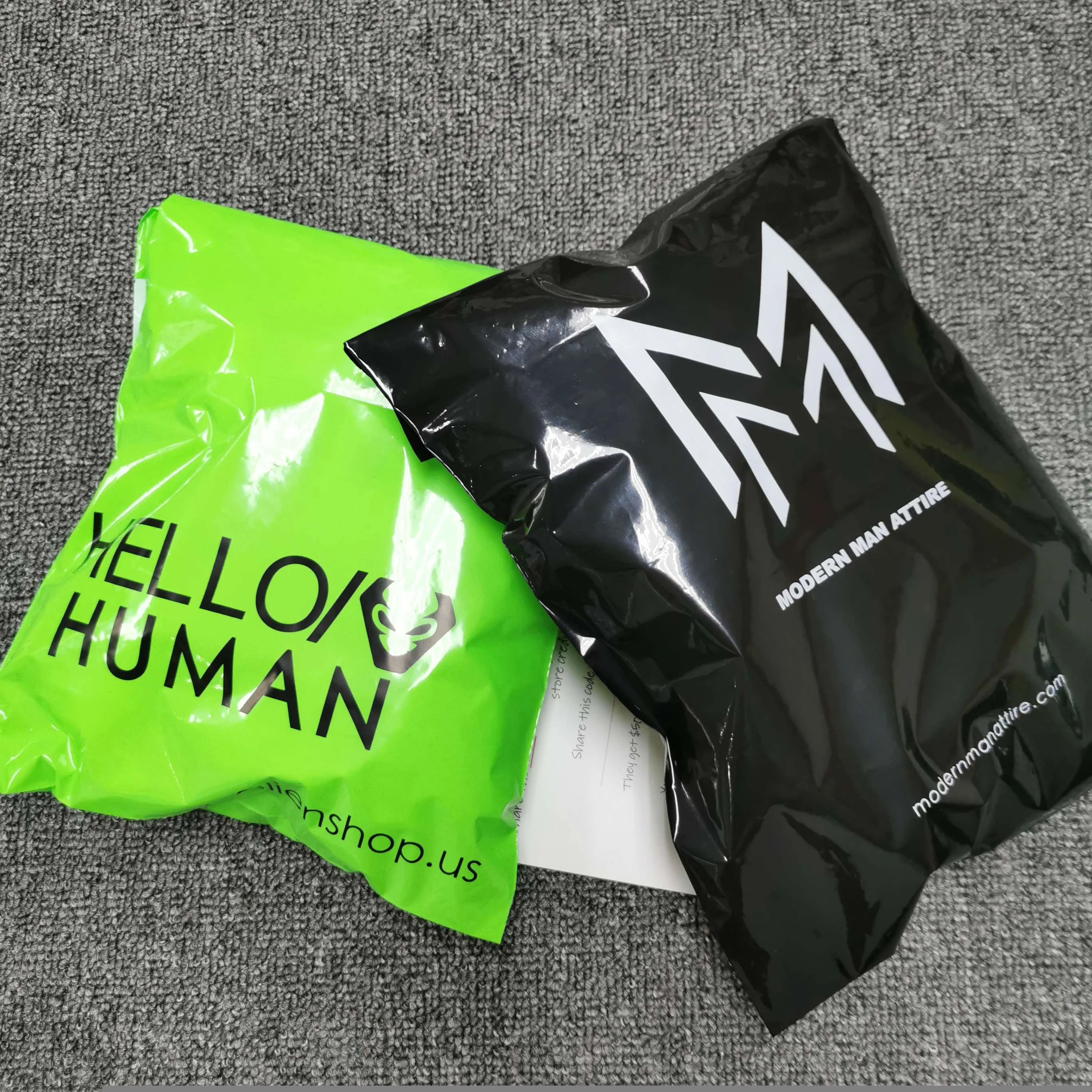Custom Glossy black color plastic mailing bag compostable mailing bags 100% Recyclable Poly Mailer