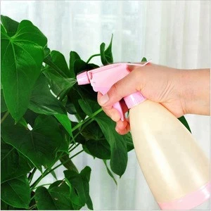 High quality candy color gardening tool handheld sprinkler watering can hand pressure watering plastic sprayer 400ml