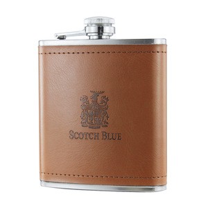 Manufacturer free sample mini leather custom stainless steel  whiskey boots hip flask set