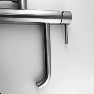 New design SS 304 free standing bathtub faucet floor mounted bathtub faucet